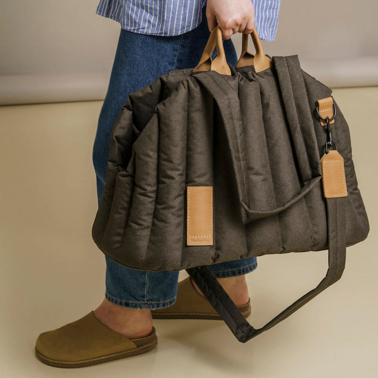 Lightweight Waterproof Pet Carrier Bag Portable Handbag