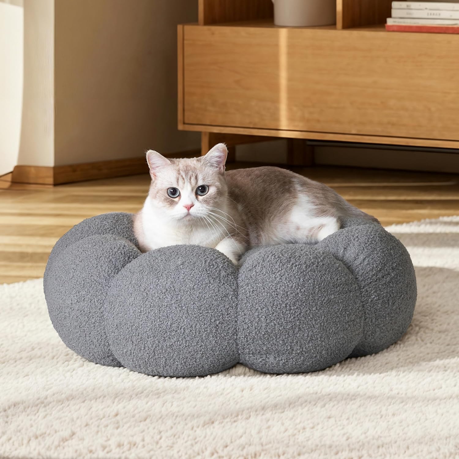 Fluffy Round Plush Pet Calming Bed Non-Slip